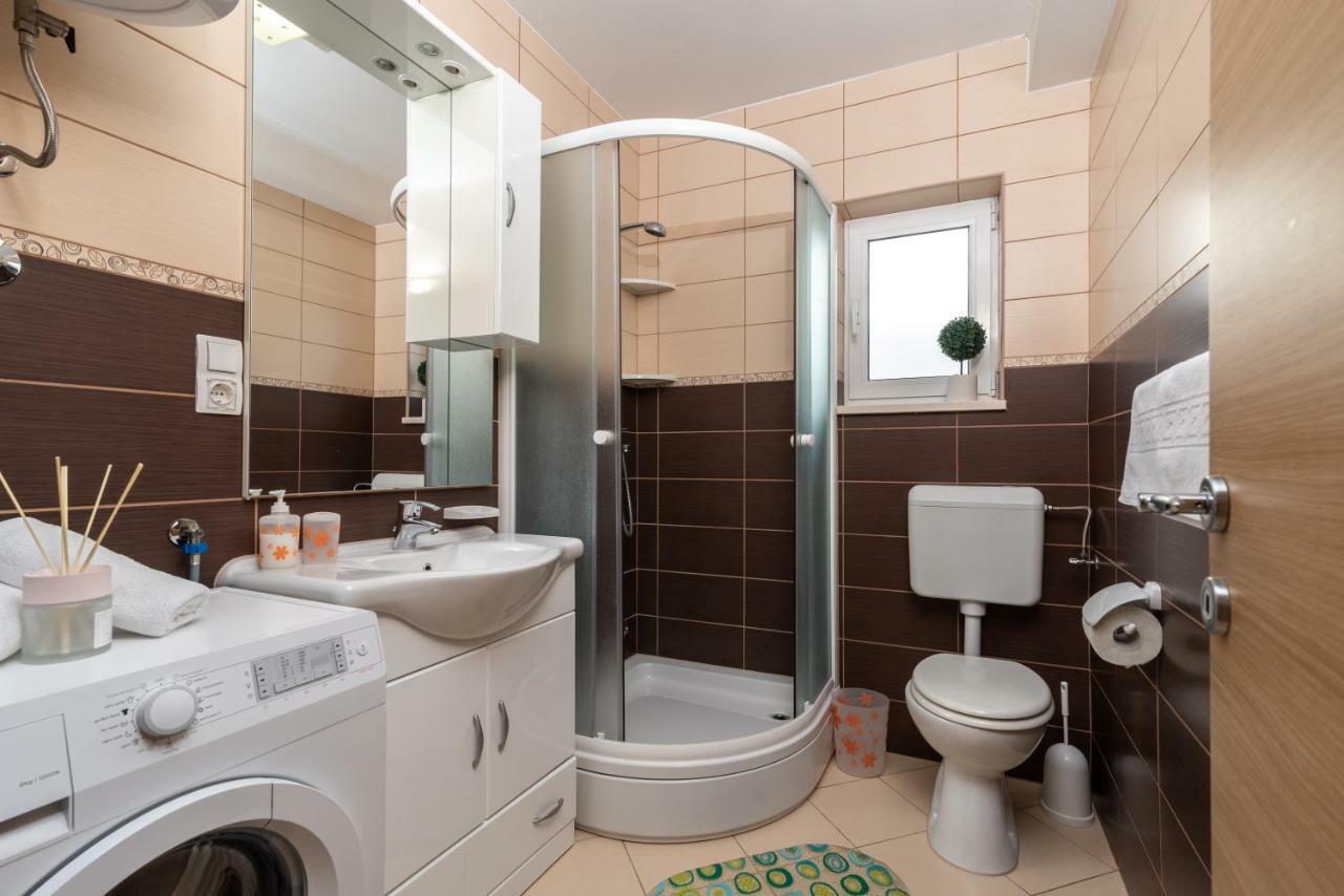 Apartment Nives Трогир Экстерьер фото